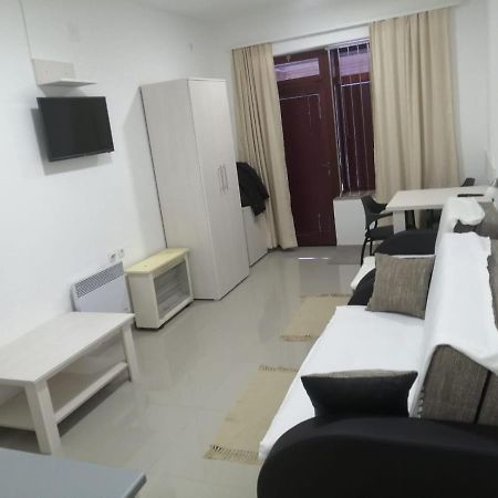 Apartment Maka 3 Soko Banja Exterior photo